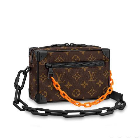 LOUIS VUITTON - SHOULDER BAG